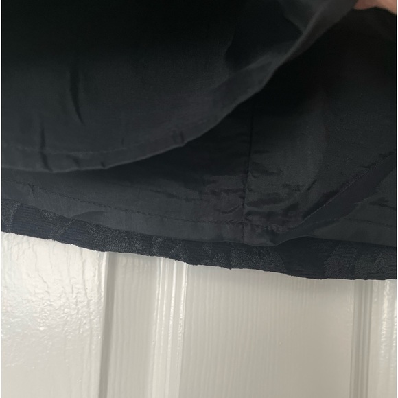 Willi Smith Pretty Black Skirt - Picture 2 of 4